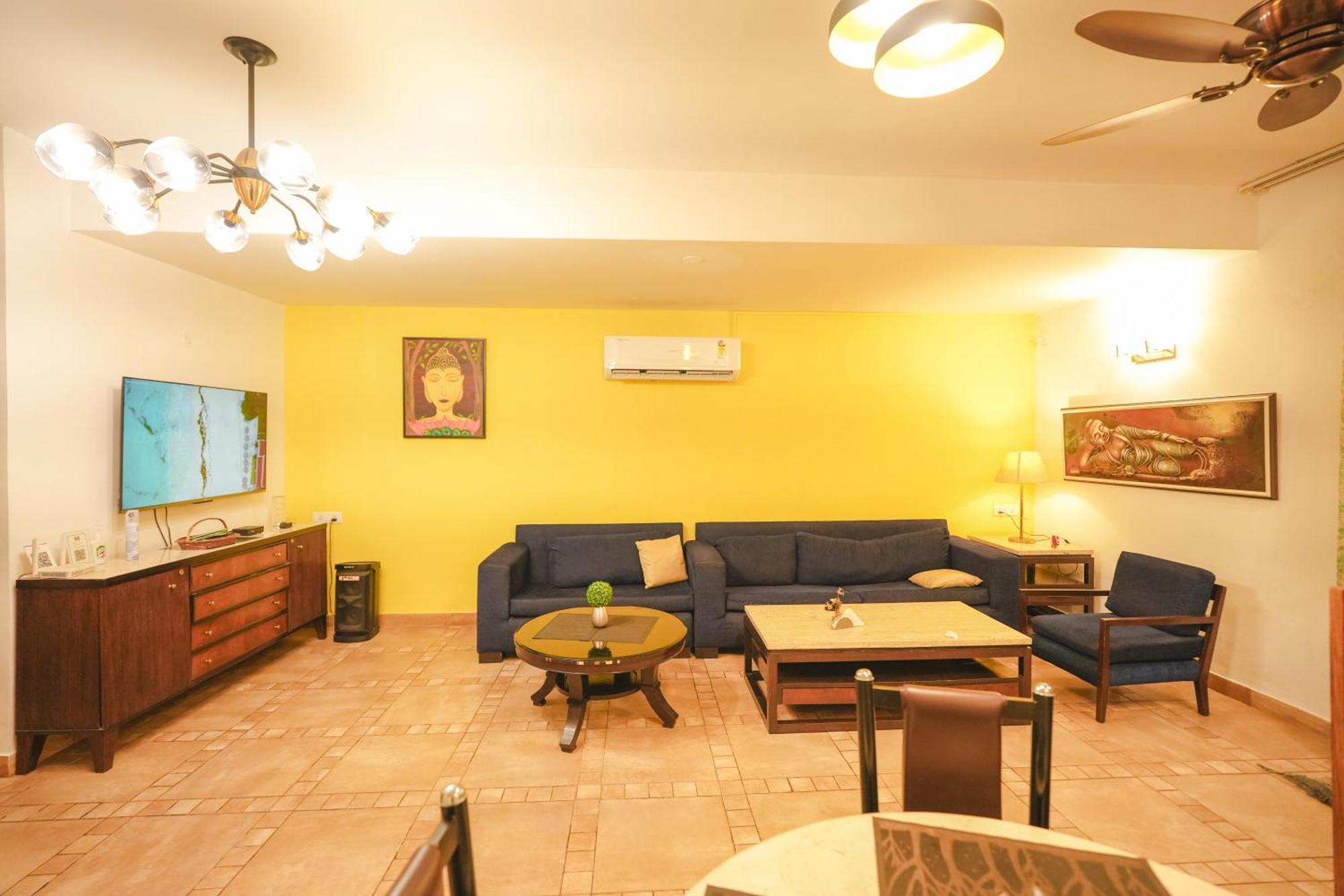 Villa M - Jia 3- 3Bhk In Candolim, Pool Facing, Near Beach, Breakfast Included Exterior foto